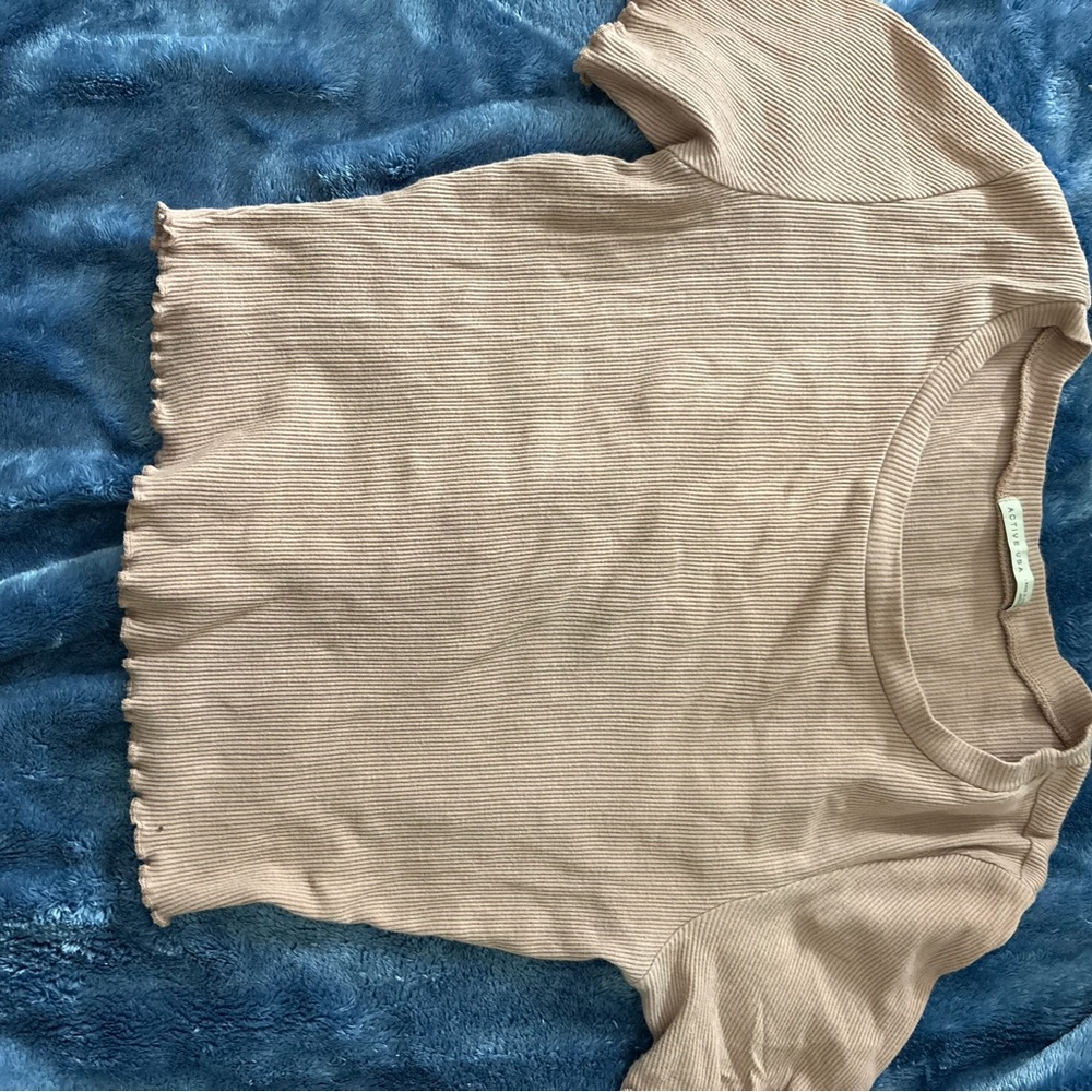 Active USA Ribbed Crop Top in Beige